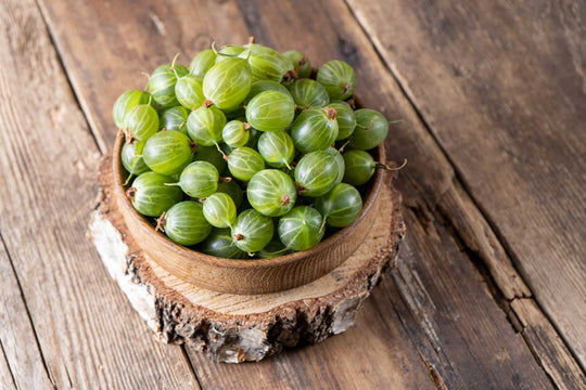 Discover the Incredible Health Benefits of Amla Green: The Powerful Combination of Amla Berries and Green Tea